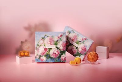 The Langham Mooncake